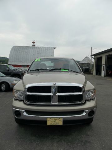 Dodge Ram 1500 2005 photo 3