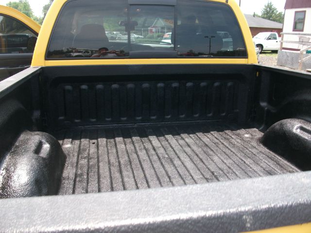 Dodge Ram 1500 2005 photo 14