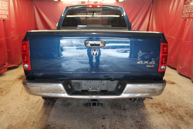 Dodge Ram 1500 2005 photo 2
