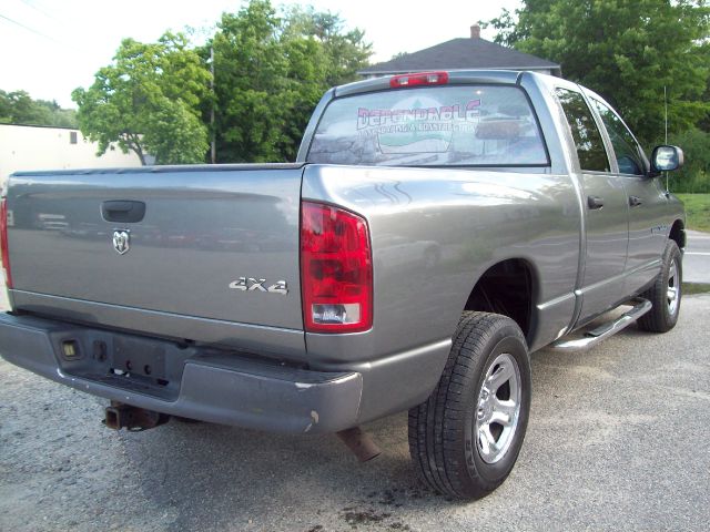 Dodge Ram 1500 2005 photo 2