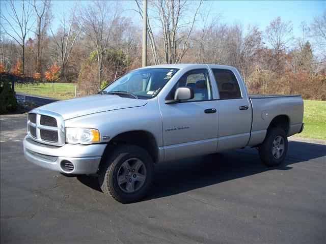Dodge Ram 1500 2005 photo 2