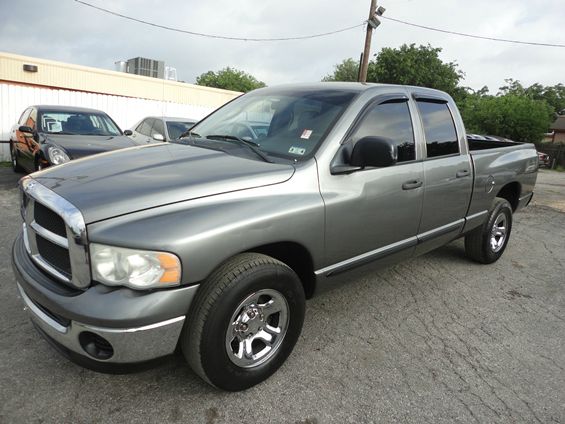 Dodge Ram 1500 2005 photo 3