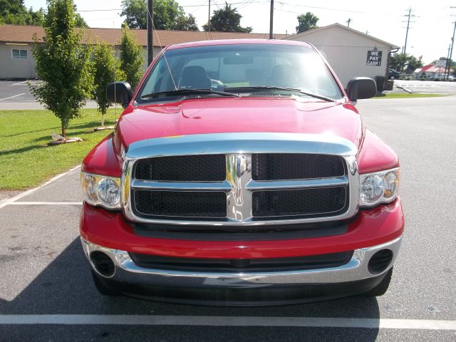 Dodge Ram 1500 Ext WT Pickup Truck