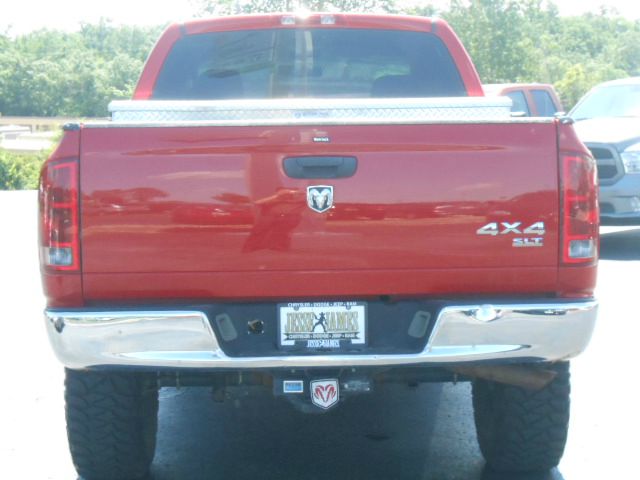 Dodge Ram 1500 2005 photo 3