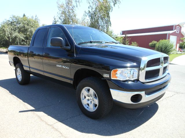 Dodge Ram 1500 Ext WT Pickup Truck