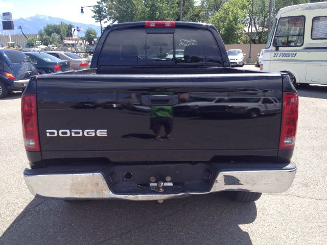 Dodge Ram 1500 Ext WT Pickup Truck