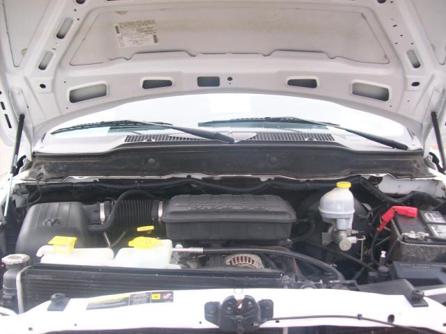Dodge Ram 1500 2005 photo 2