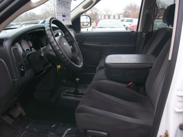 Dodge Ram 1500 2005 photo 3