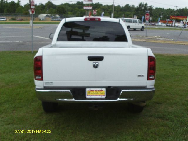 Dodge Ram 1500 2005 photo 3