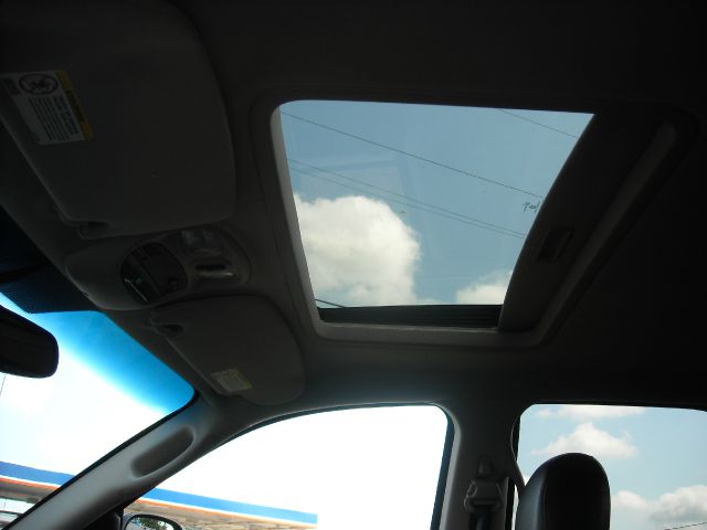 Dodge Ram 1500 Ext WT Pickup Truck