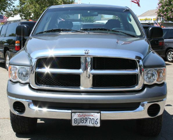 Dodge Ram 1500 Ext WT Pickup Truck