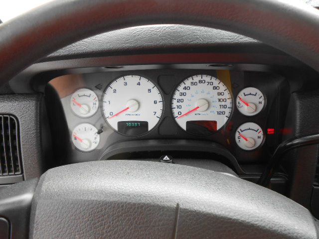 Dodge Ram 1500 2005 photo 6