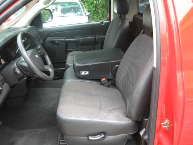 Dodge Ram 1500 2005 photo 4