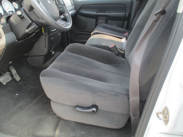 Dodge Ram 1500 2005 photo 4