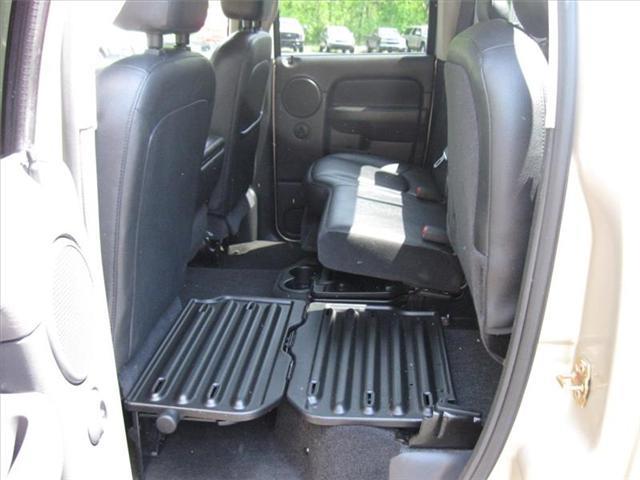 Dodge Ram 1500 2005 photo 17