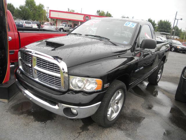 Dodge Ram 1500 2005 photo 3