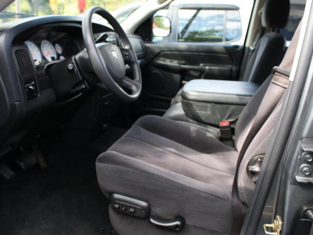 Dodge Ram 1500 2005 photo 4