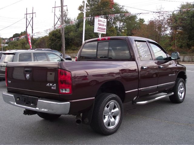 Dodge Ram 1500 Ext WT Pickup Truck