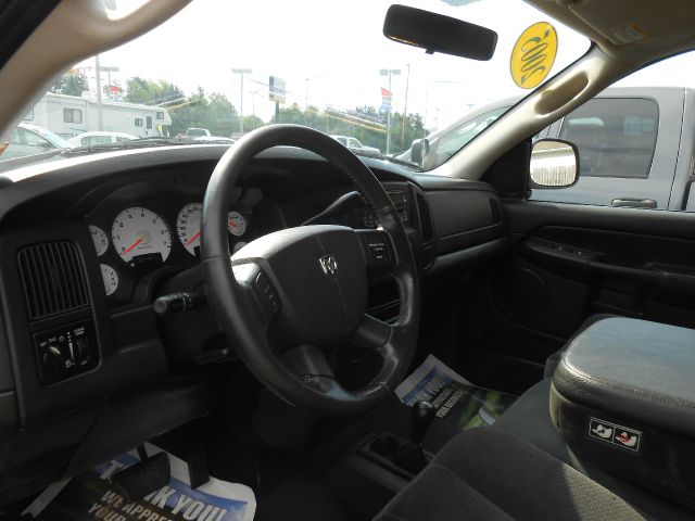 Dodge Ram 1500 2005 photo 3