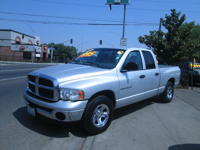 Dodge Ram 1500 2005 photo 2
