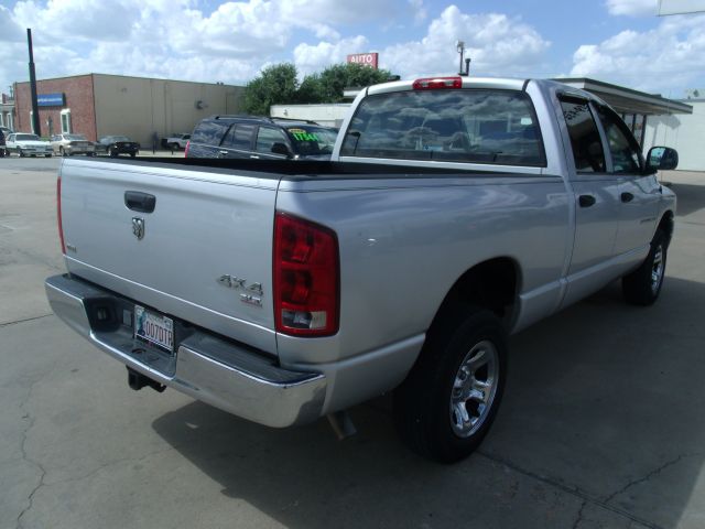 Dodge Ram 1500 2005 photo 2
