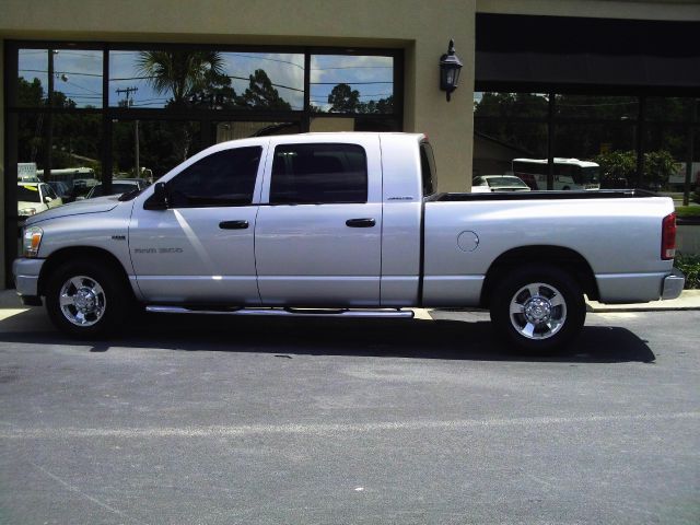 Dodge Ram 1500 2006 photo 2