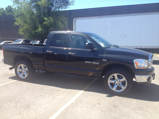 Dodge Ram 1500 2006 photo 9