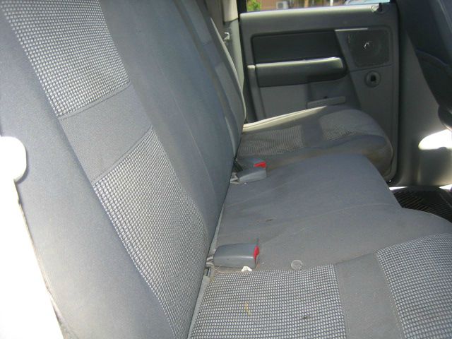 Dodge Ram 1500 2006 photo 2