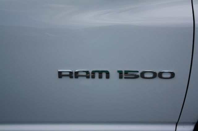 Dodge Ram 1500 2006 photo 9