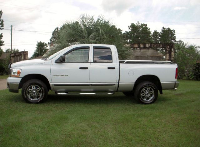 Dodge Ram 1500 2006 photo 3