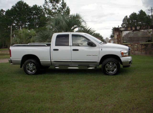 Dodge Ram 1500 2006 photo 4