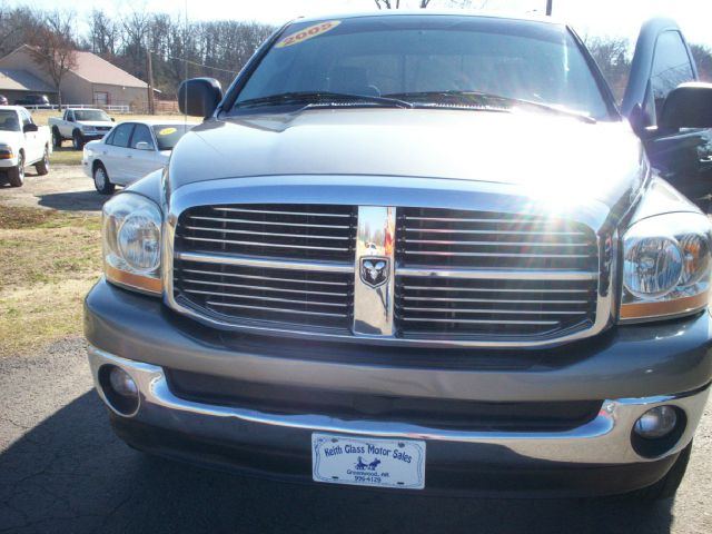 Dodge Ram 1500 2006 photo 2