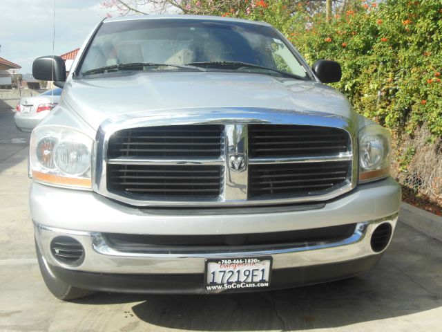 Dodge Ram 1500 2006 photo 2