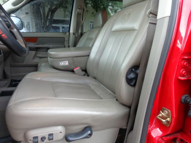 Dodge Ram 1500 2006 photo 2