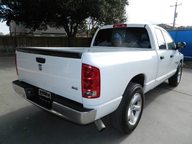 Dodge Ram 1500 2006 photo 3