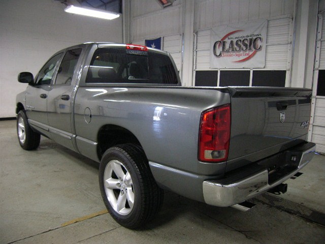 Dodge Ram 1500 2006 photo 3