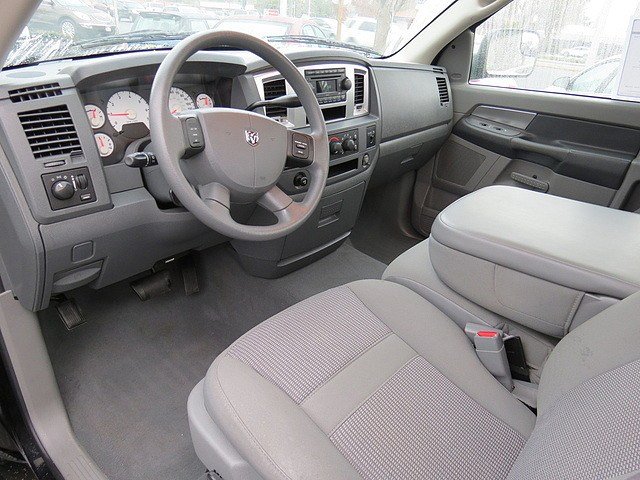 Dodge Ram 1500 2007 photo 2