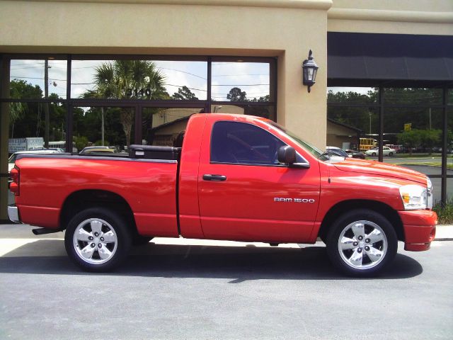 Dodge Ram 1500 Super Pickup Truck