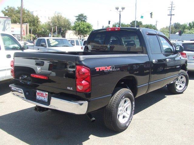 Dodge Ram 1500 SLT Pickup Truck