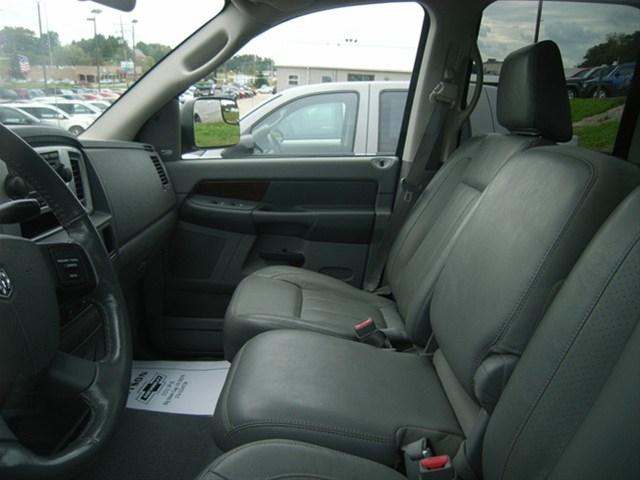 Dodge Ram 1500 2008 photo 2