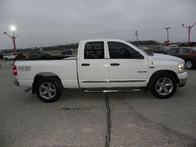Dodge Ram 1500 2008 photo 2