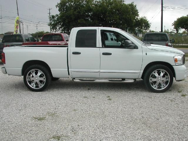 Dodge Ram 1500 2008 photo 3
