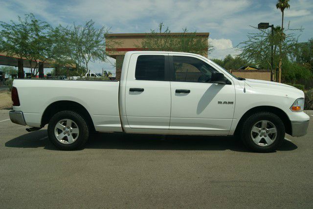 Dodge Ram 1500 2009 photo 2
