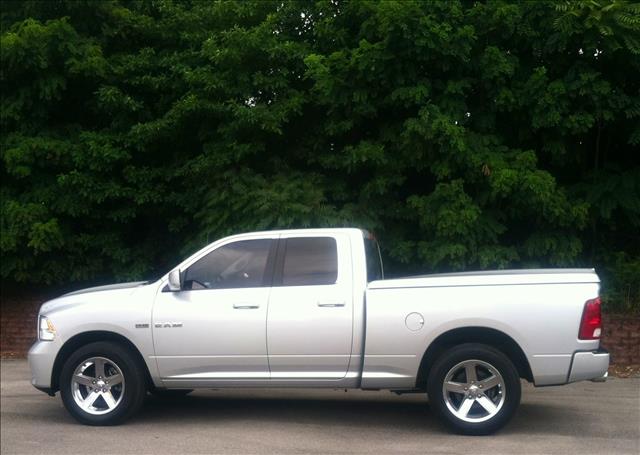 Dodge Ram 1500 2009 photo 3
