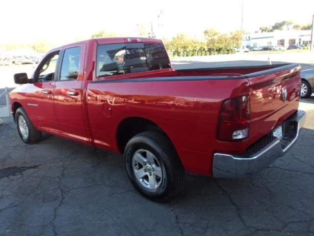 Dodge Ram 1500 2010 photo 4
