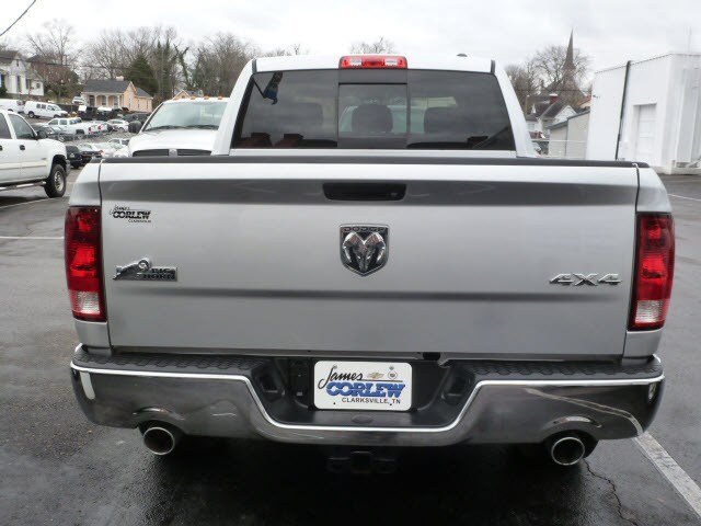 Dodge Ram 1500 2010 photo 2