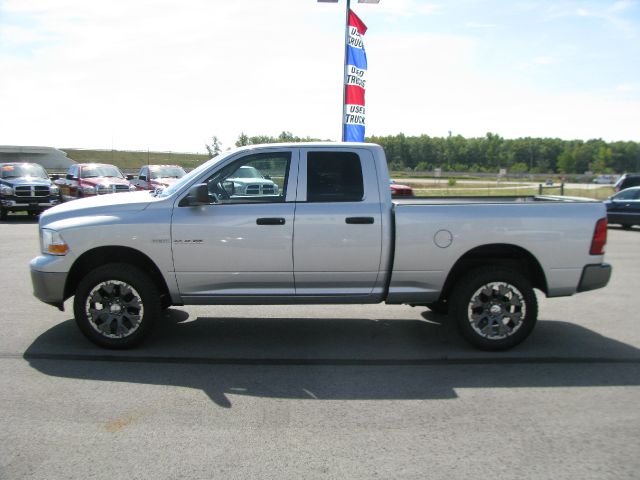 Dodge Ram 1500 2010 photo 4