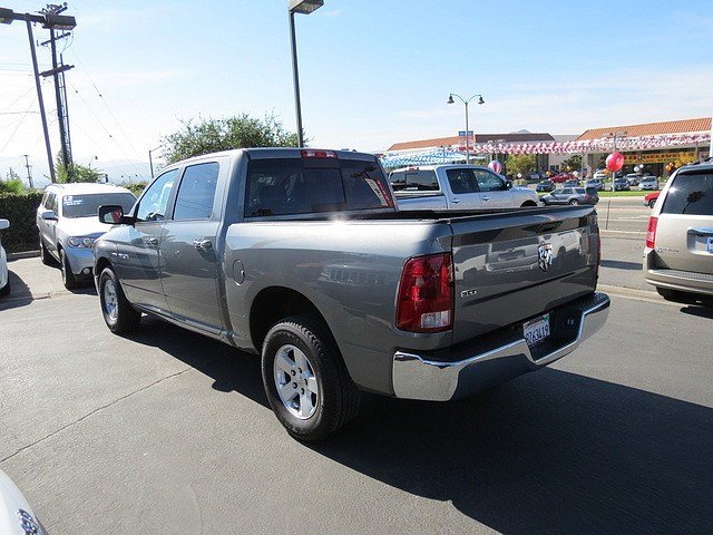 Dodge Ram 1500 2010 photo 3