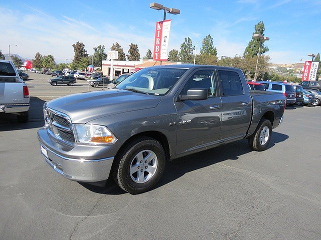 Dodge Ram 1500 2010 photo 2