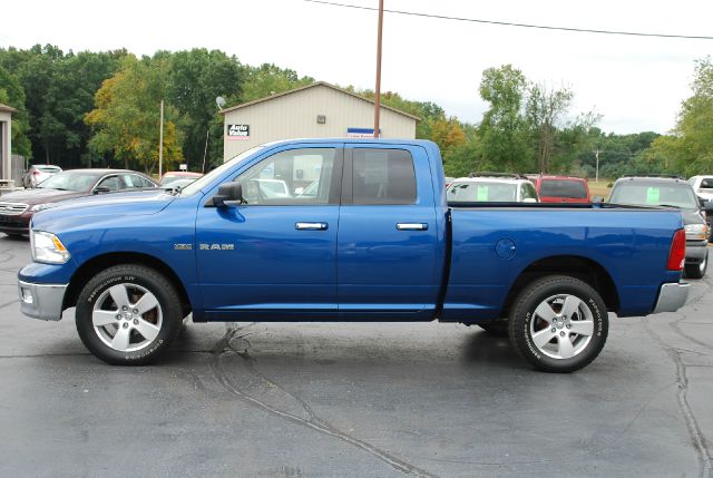 Dodge Ram 1500 2010 photo 2